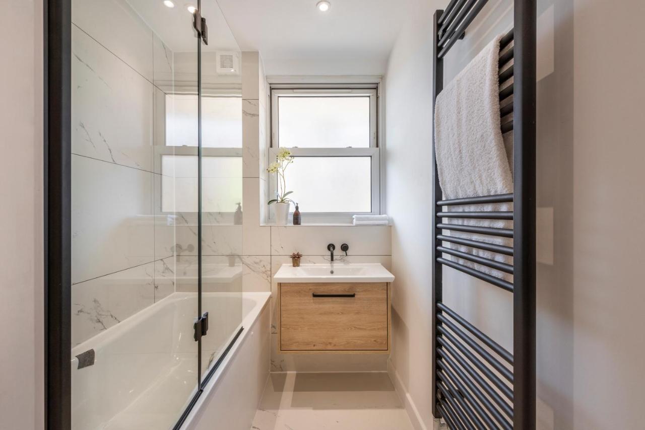 Superb 2 Bed Apartment Near Camden Town Free Wifi London Eksteriør billede